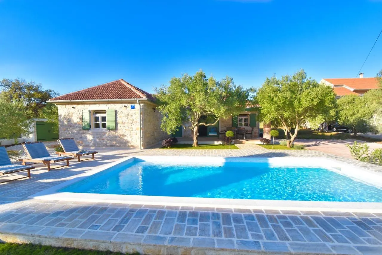Vacation Home Mate Ceko Sukosan 0*,  Croatia