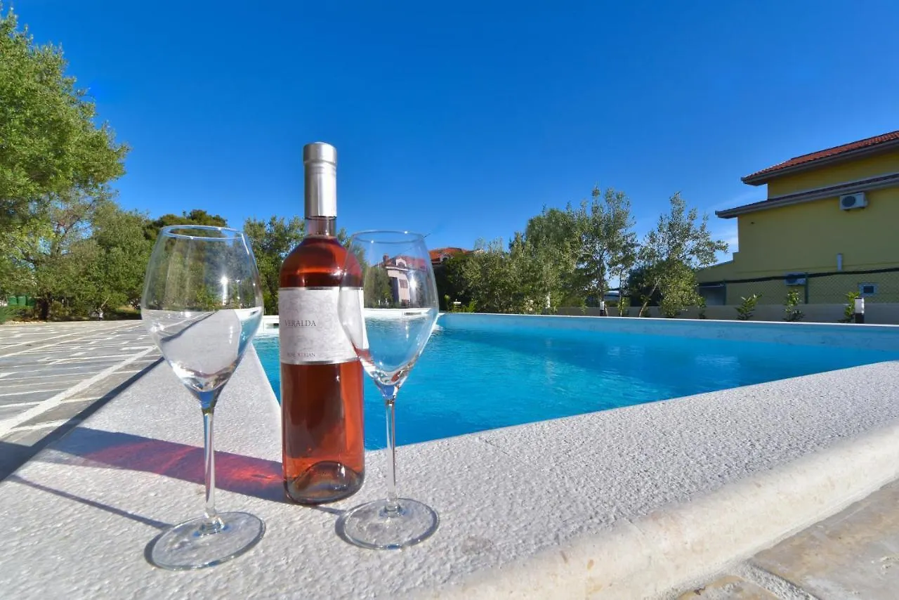 Vacation Home Mate Ceko Sukosan 0*,  Croatia