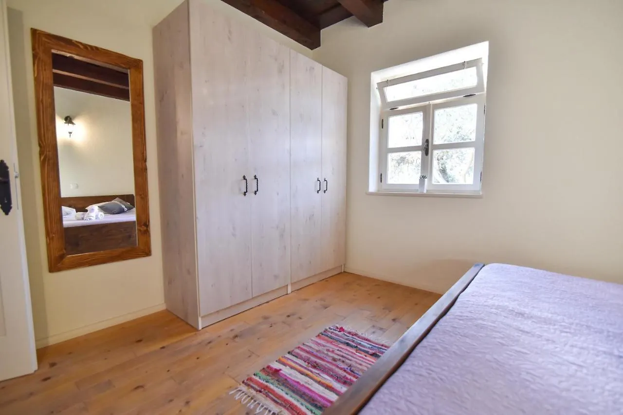 Vacation Home Mate Ceko Sukosan Holiday home